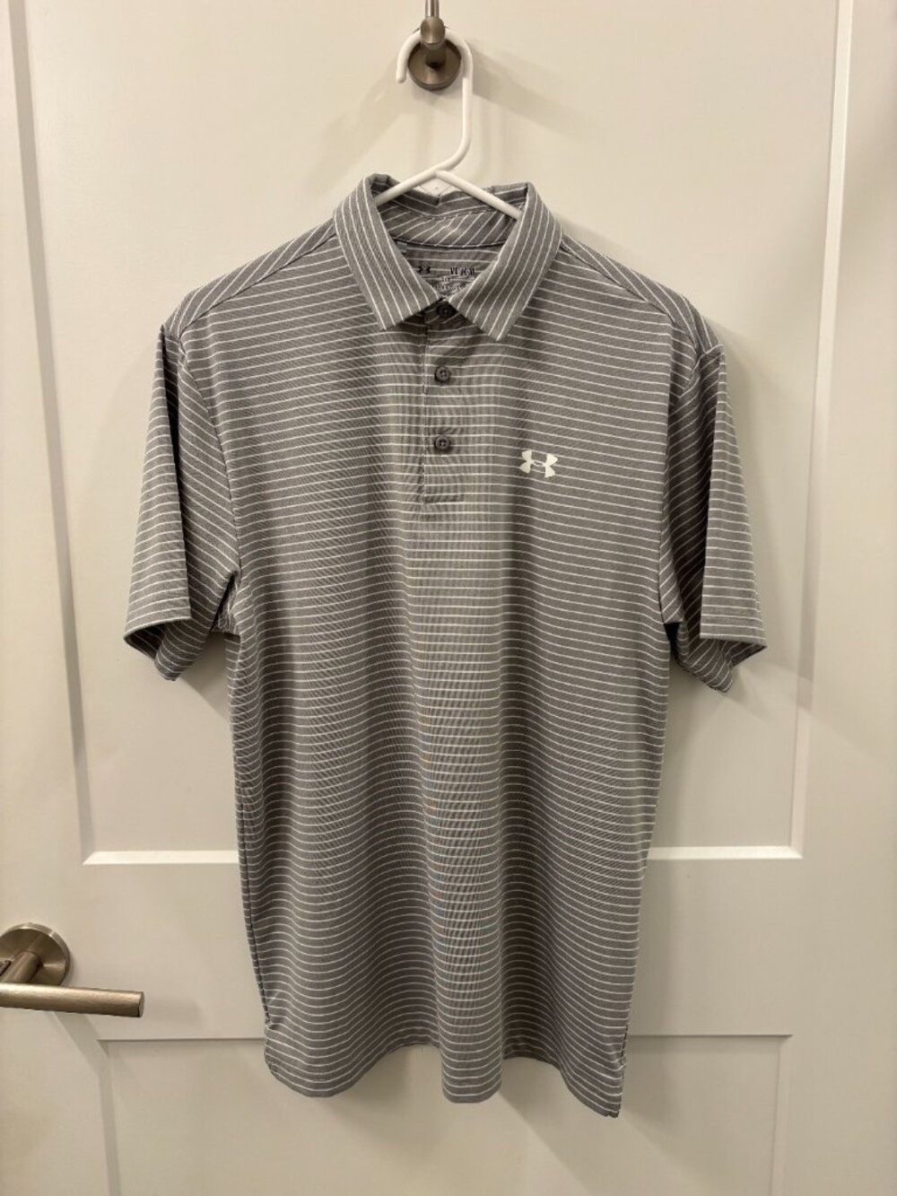 Under Armour Men’s Grey & White Stripe Polo - HeatGear – Size Medium